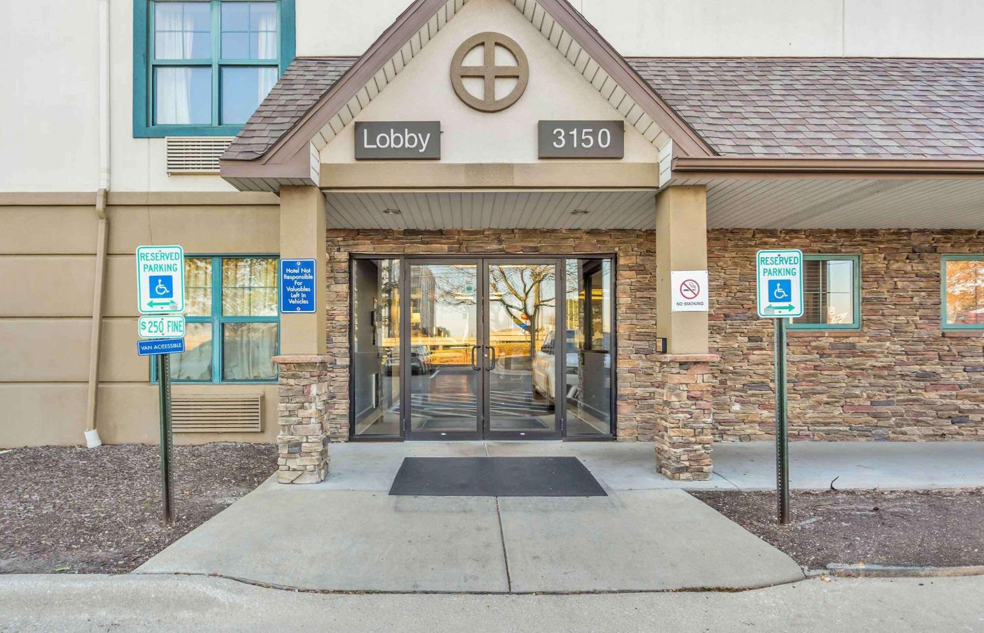 Extended Stay America Select Suites - Chicago - Downers Grove Eksteriør bilde