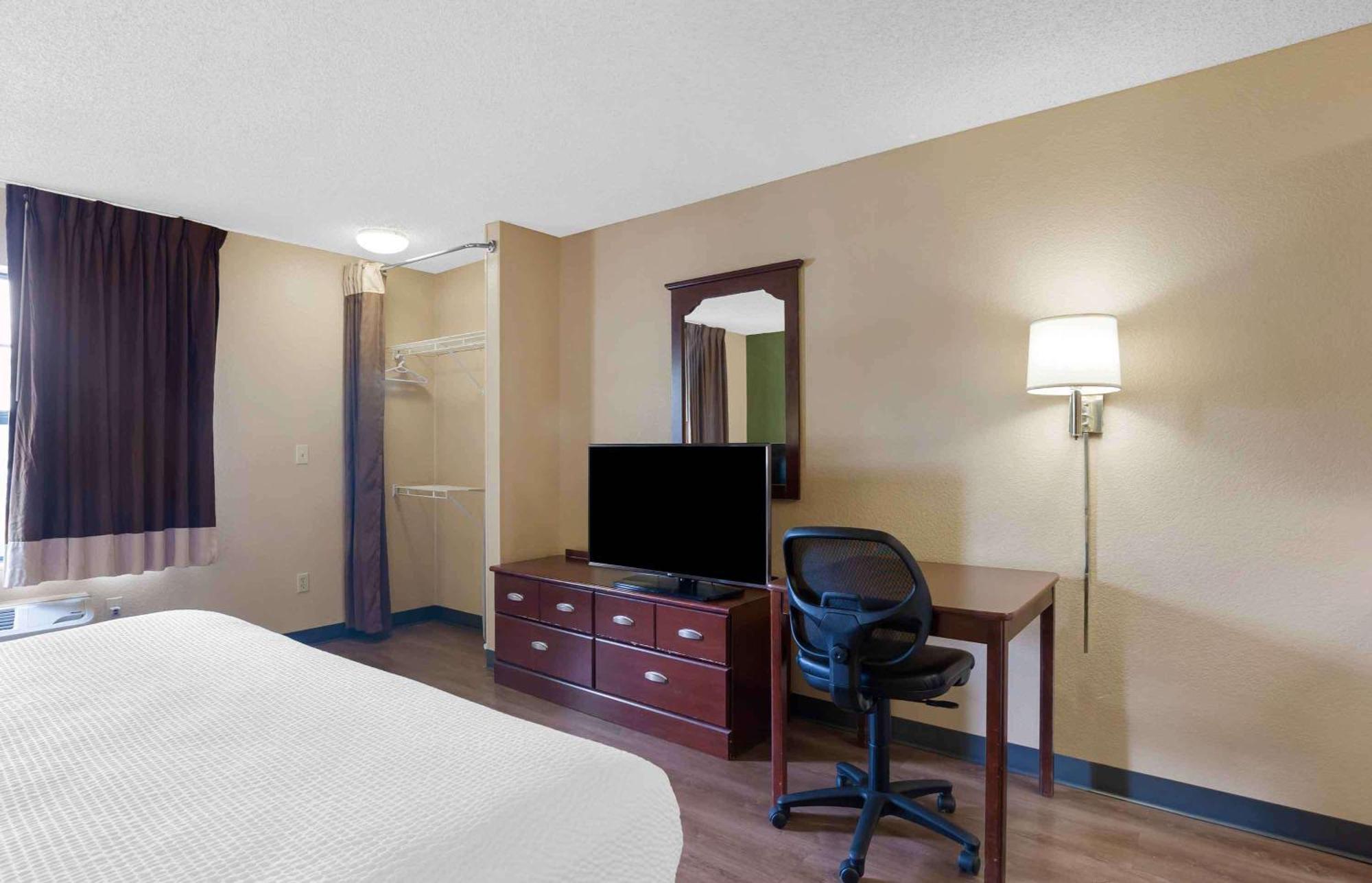 Extended Stay America Select Suites - Chicago - Downers Grove Eksteriør bilde
